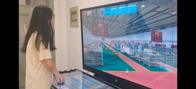 賦能成長(zhǎng) 蓄勢(shì)前行 我校信息與商務(wù)管理學(xué)院攜手東軟、用友新道，正式啟動(dòng)BIP數(shù)字化卓越顧問班